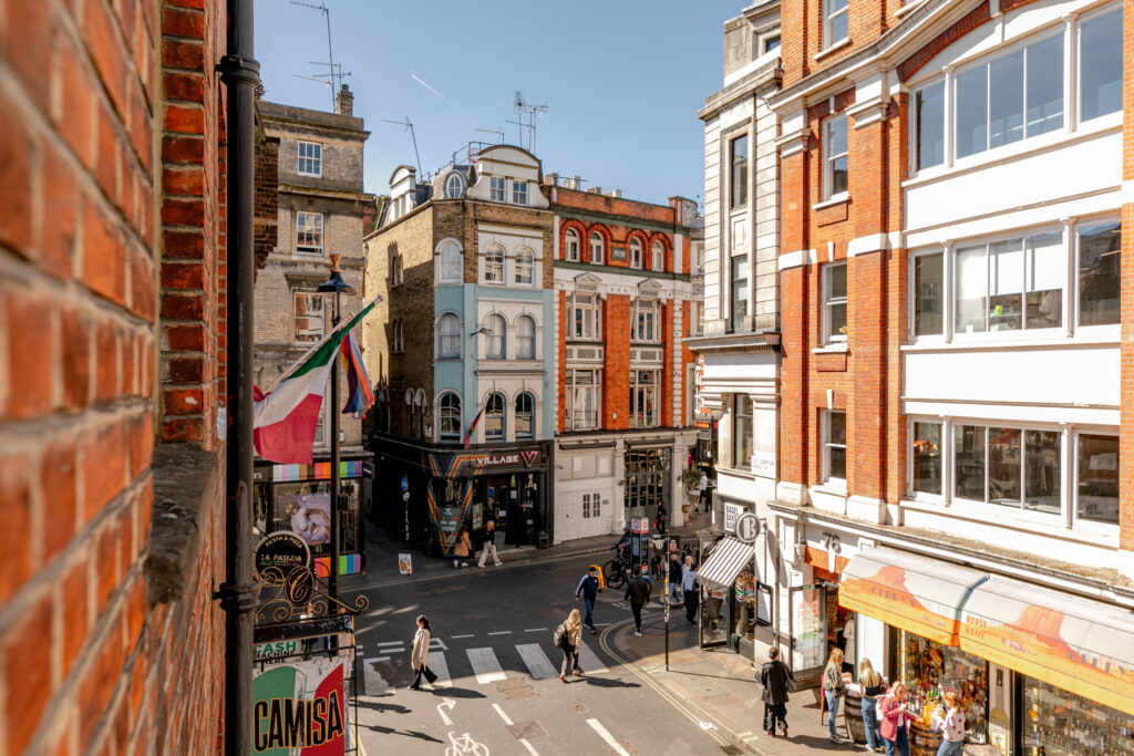 S3_16 - Excel Apartments Soho